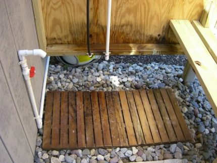 Drainage pad