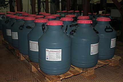 Reagent tanks for water purification