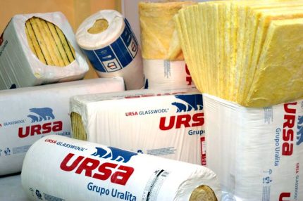 Glass wool Ursa in plates and rolls