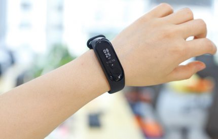 Multifunction Fitness Tracker Wristband