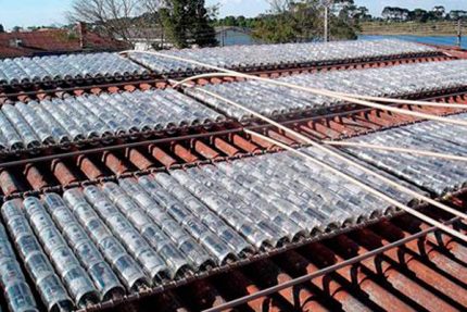 Forma de colector de botellas de plástico