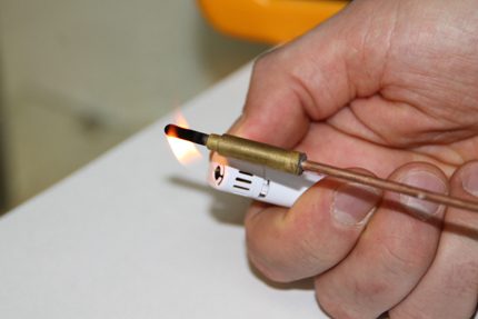 Vérification des performances du thermocouple avec un briquet