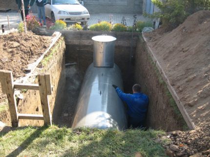 Armazenamento de gás liquefeito em um tanque de gás