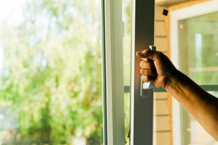 Finestres de plàstic amb funció de micro-ventilació