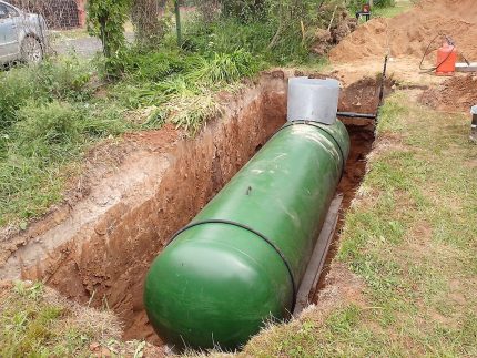 Özel bir evi ısıtmak için gaz tutucu