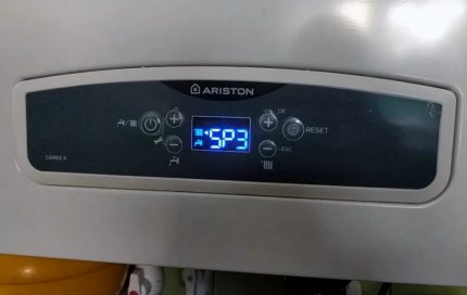 Gas boiler electronic display