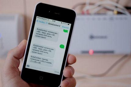 Mensagens SMS em um smartphone