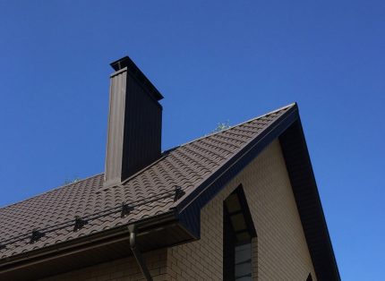 Boîte de conduit de ventilation de toit