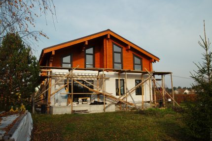 Сграда в процес на изграждане