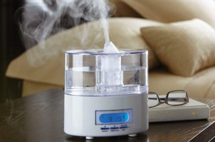 Humidificateur à grand réservoir